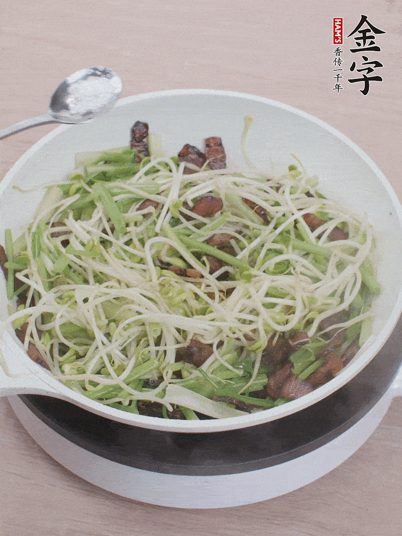 1點鹽、糖調(diào)味。